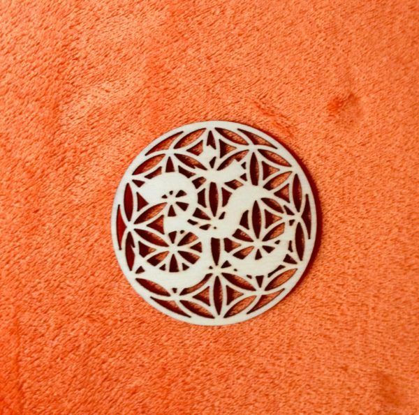 Posvátný symbol ÓM - podložka nebo závěsný Talisman